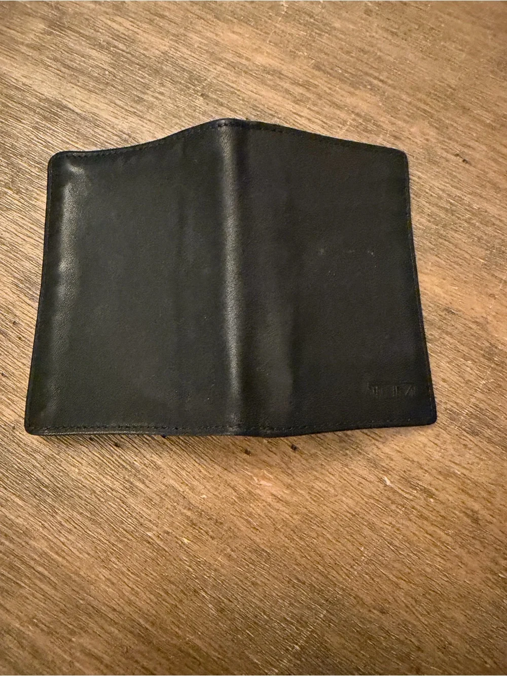 tumi black card holder leather